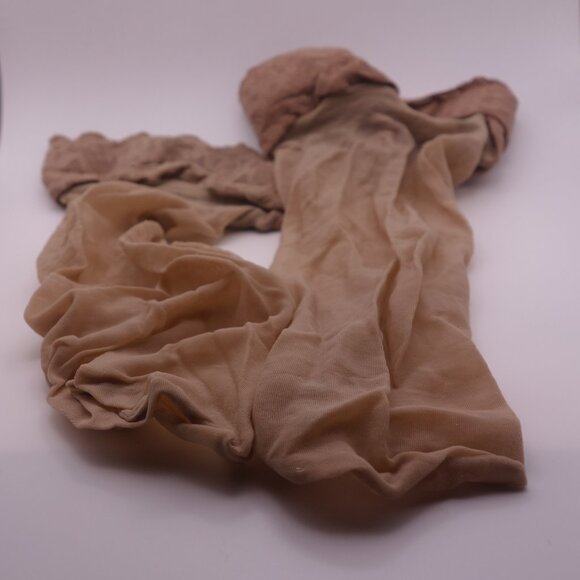 Cameo Leg Looks fashion sandalfoot Linen 100% Nylon Average Panty Hose - Picture 8 of 16